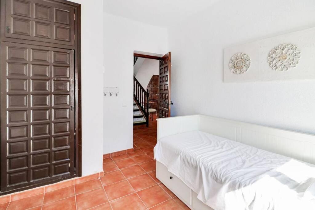 Townhouse B In Punta Lara Hébergement de vacances *